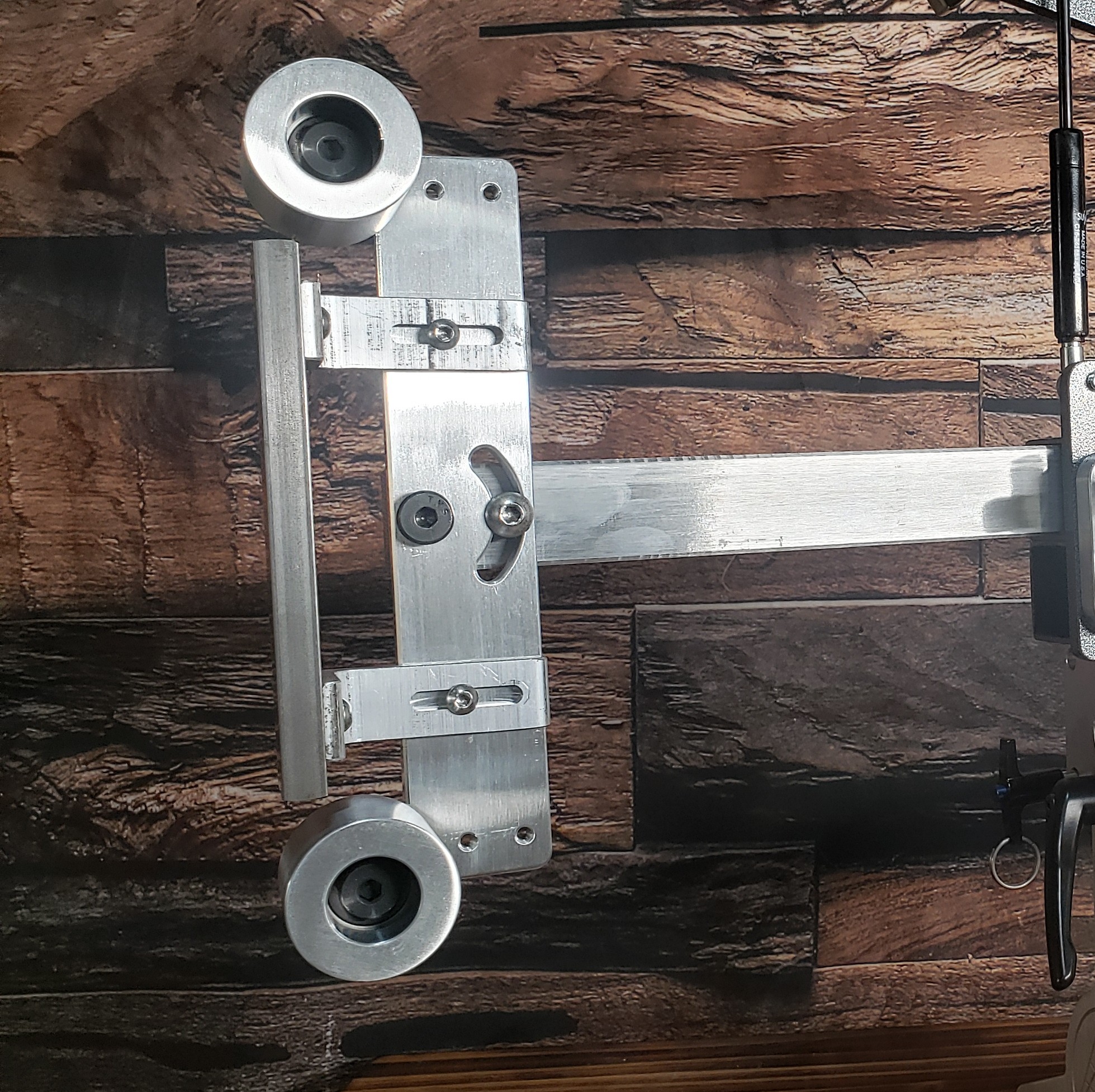 Tooling Arm with Flat Platen